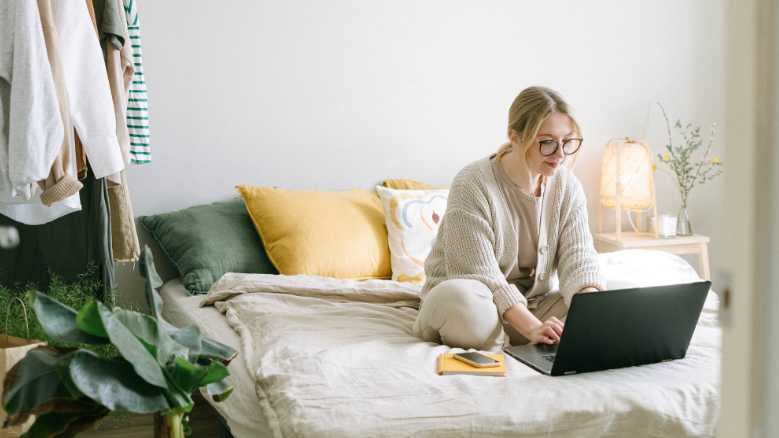 Hybrid working: How to support remote employees