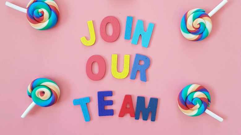 5 things to include in your job adverts to attract top talent