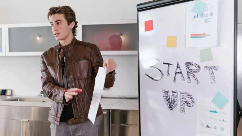 How to recruit for startups